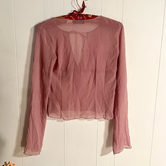 Pink sheer vintage long sleeve front tie top - Picture 2 of 4